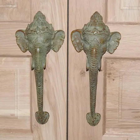 Oda ve Kahvaltı Madura